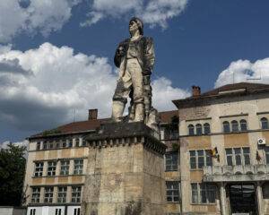 statuie miner