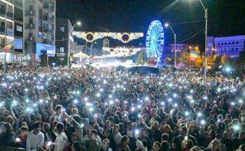 Sărbătoarea Castanelor 2026 • Trei zile, două scene și peste 100 de evenimente