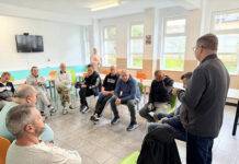 ”Alcoolici Anonimi” Baia Mare oferă speranță dependenților