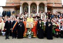 Înaltpreasfințitul Părinte Mitropolit Andrei alături de băimăreni în Catedrala Episcopală „Sfânta Treime” din Baia Mare