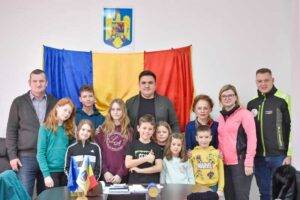 copii-cluj-la-primaria-tg.lapus.jpg