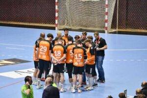Minaur,-masculin