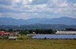 coltau cu fotovoltaice si creasta cocosului