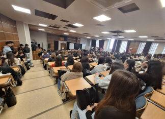 Elevii Colegiului „Gheorghe Șincai” informați despre riscurile traficului de persoane