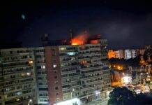 O dronă rusească a lovit un bloc din Galați