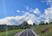 Piste de biciclete finalizate în Budești, plus două terenuri de sport