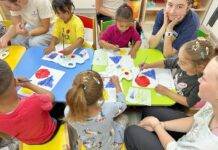 Tineri americani se implică în activități educative în Baia Mare