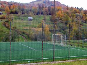 teren artificial Botiza