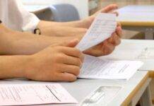 Deputații au abrogat examenul suplimentar de admitere la liceu