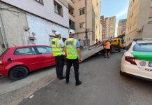 Zeci de mașini abandonate, ridicate de Poliția Locală Baia Mare
