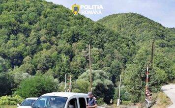 Acțiune a polițiștilor în proximitatea trecerilor la nivel cu calea ferată
