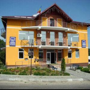 primaria coroieni.jpg