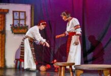La teatru, întâlnire cu Fata babei și fata moșneagului