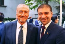 Fostul preşedinte al României, Emil Constantinescu, invitat în Maramureş
