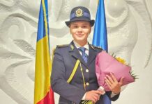 O angajată a Penitenciarului Baia Mare a cântat la lansarea unui album de cântece patriotice