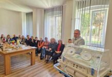 Incubator pentru transportul nou-născuților la Substația de Ambulanță Sighet